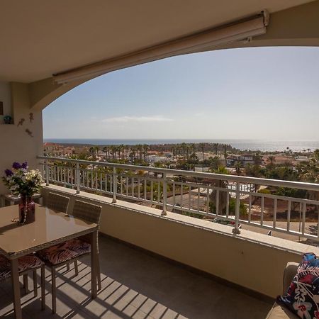 Comfortable Apartment With Amazing Sea Views Palm-mar Exterior photo