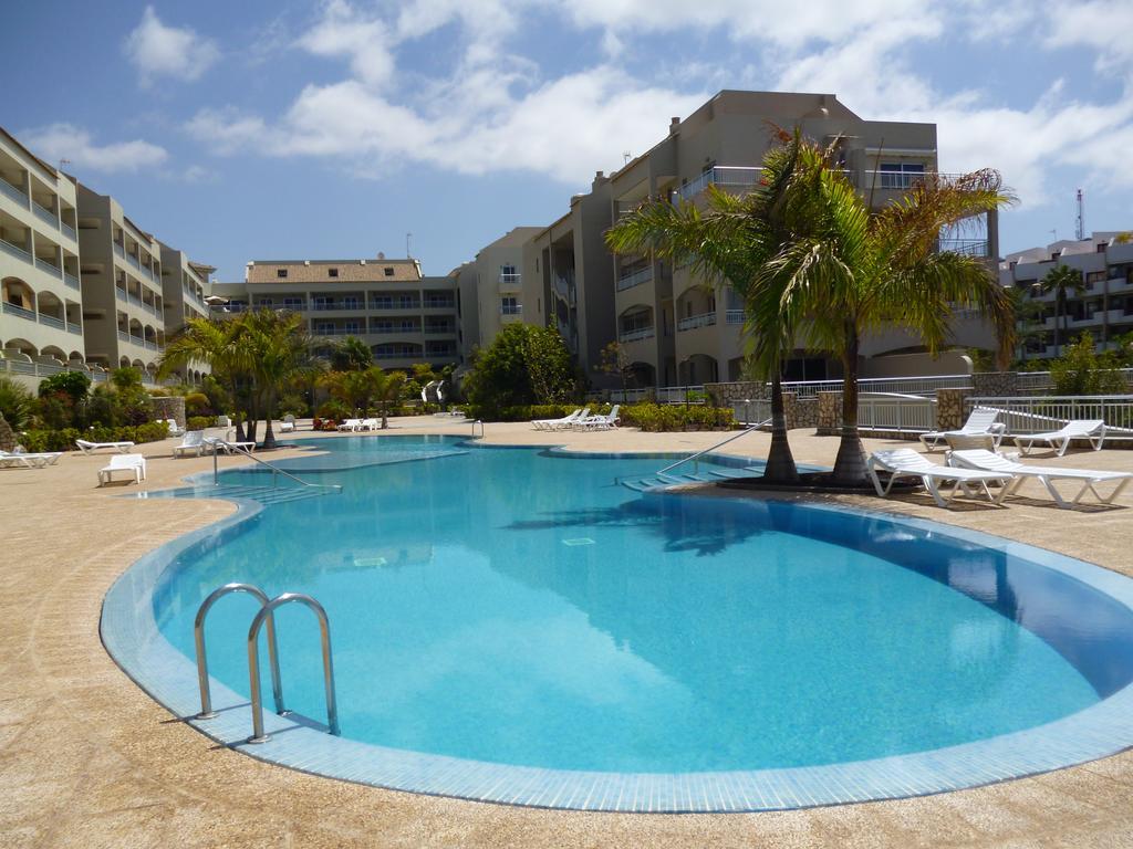Comfortable Apartment With Amazing Sea Views Palm-mar Exterior photo