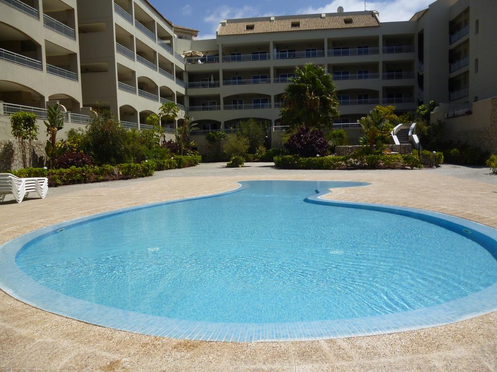 Comfortable Apartment With Amazing Sea Views Palm-mar Exterior photo